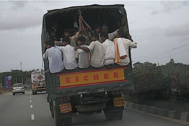 Only in India (72 pics)