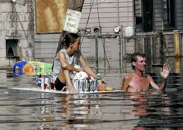 Flooding is not a reason to be upset ;) (36 photos)