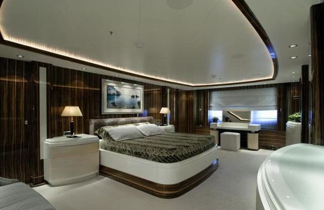 The interiors of luxury yachts (29 pics)