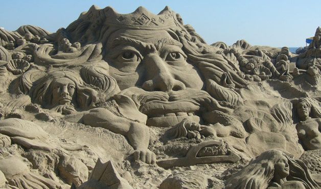 Awsome sand sculptures with very expressive faces (10 pics) - Izismile.com