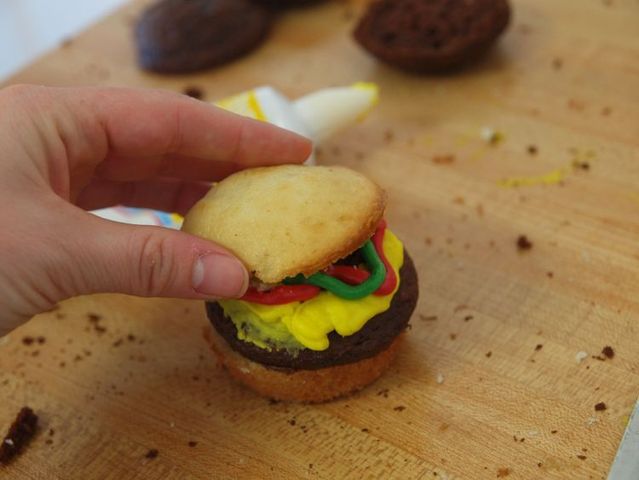 Secrets of cooking the cheeseburger cupcakes (34 pics)