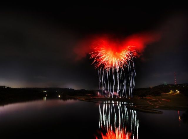 The most beautiful fireworks (35 pics)