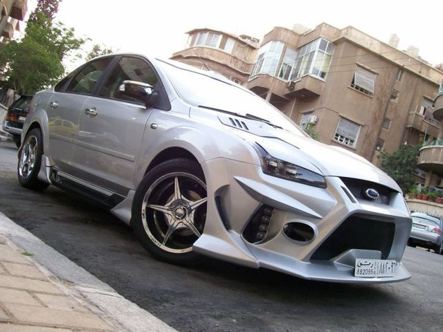 Arabic tuning of a Ford Focus (8 pics)
