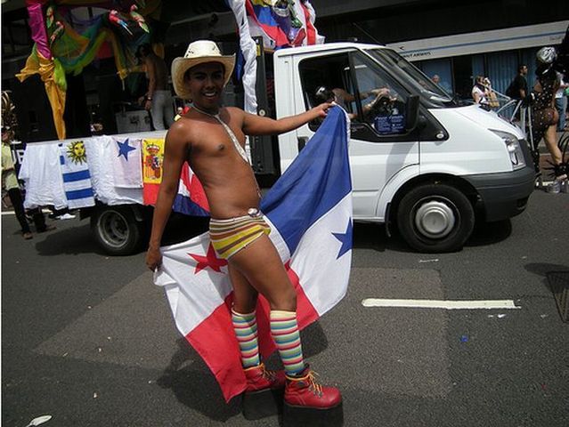 Gay Pride in London (35 pics)