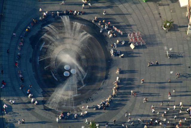 Beautiful photos taken from the sky (81 pics)