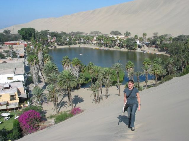 Huacachina - another great destination for summer vacations (38 pics)
