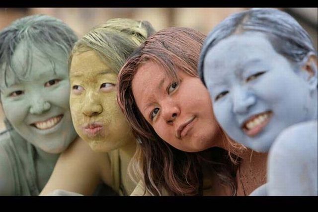 Boryeong Mud Festival 2009 – world’s dirtiest festival! (22 pics)
