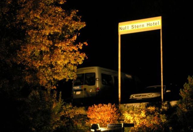 Null Stern Hotel (20 photos)