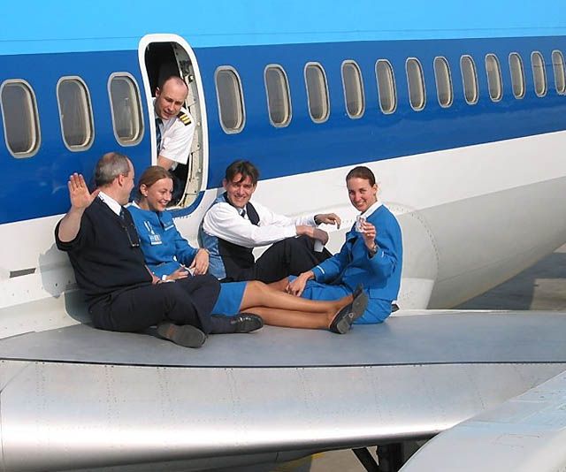 Stewardess in the past (35 pics)