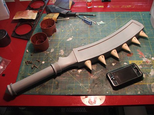 How a fan made for real a weapon from Final Fantasy XI  (23 pics)