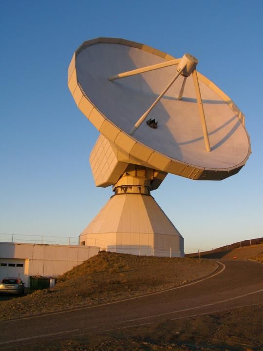 Spectacular radio telescopes around the world (25 pics)