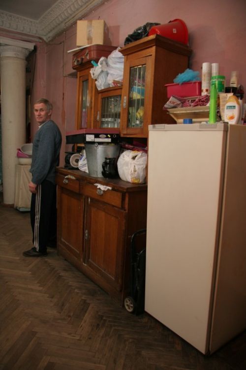 Communal apartments - the legacy of the Soviet past (19 pics)