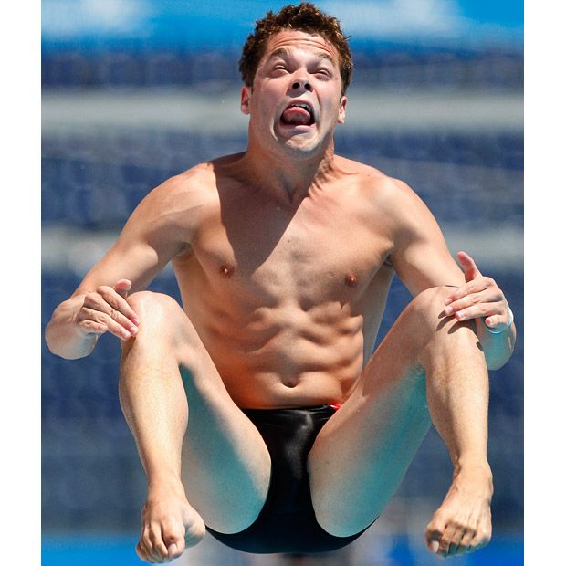 Funny facial expressions of divers. Part 2 (21 pics)