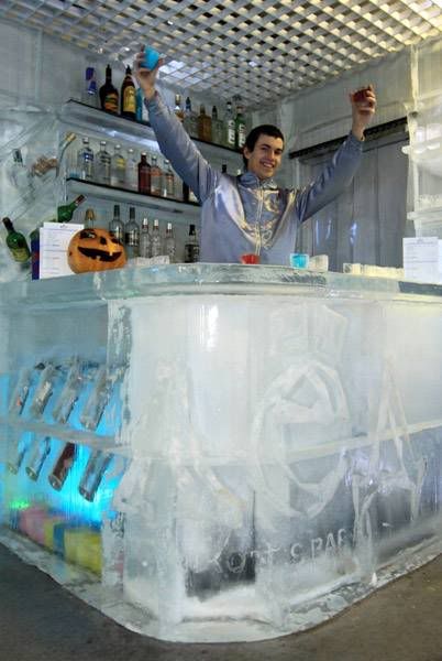 Ice bars around the world (23 pics)