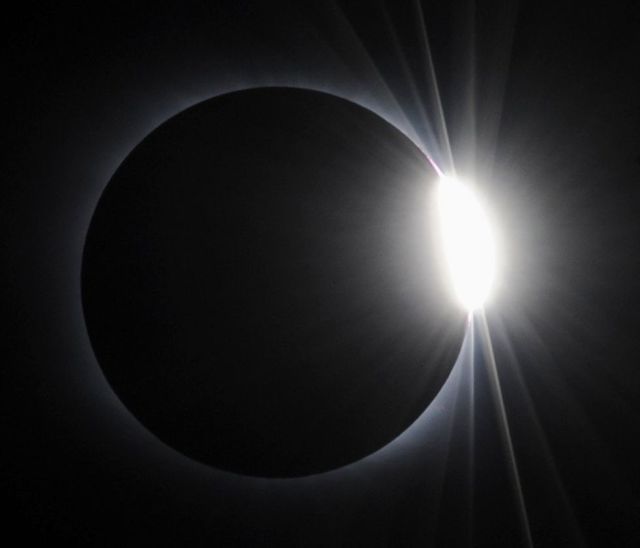 Solar Eclipse 2009 (22 pics) - Izismile.com