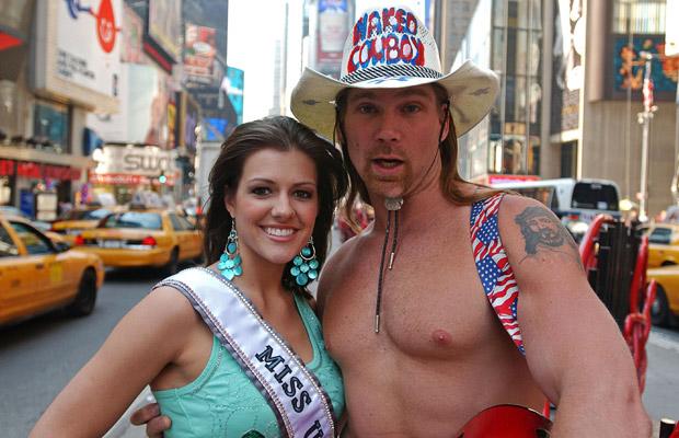 This guy wants to become the mayor of New York (12 pics)