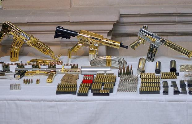 What can be confiscated from a Mexican drug lord? (16 pics)