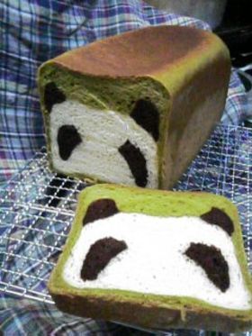 Making bread in the form of panda (9 pics)