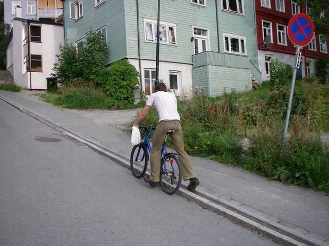 Trondheim – the first city in the world with a lift designed only for cyclists! (7 pics)