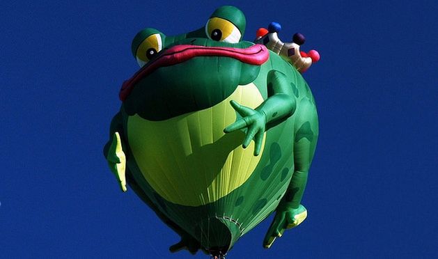 Incredible hot air balloons (12 pics)