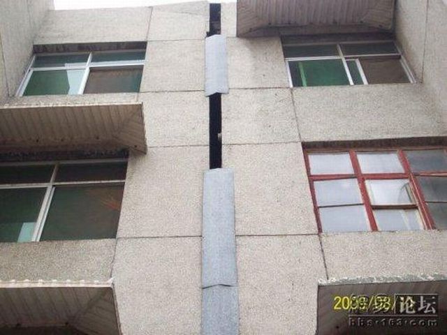 The quality of Chinese house building (15 pics)