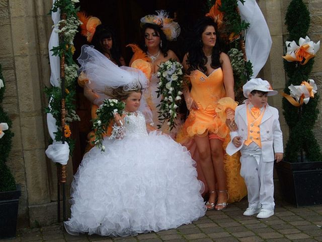 A big wedding (11 pics)
