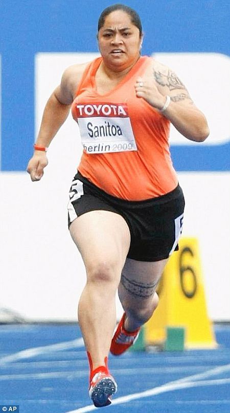 210 lb female Samoan shot-putter participated in World Championships 100m!!...