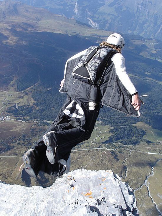 Base jumpers (32 pics)