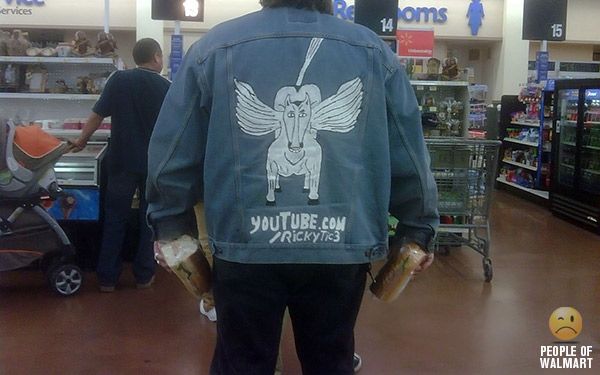 What can we see in Wal-Mart stores? (35 pics)