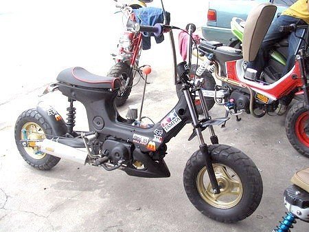Awesome mopeds (38 pics)