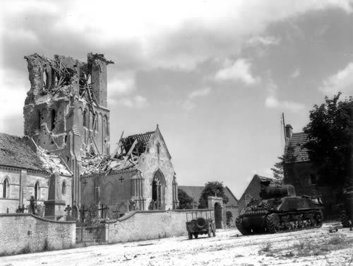 Normandy during WW2 and now (204 pics)