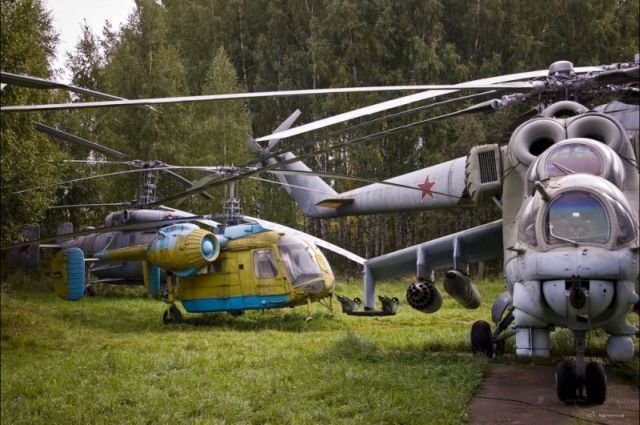 Helicopter museum in Torzhok, Russia (36 pics)