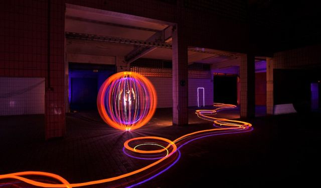 Another collection of light graffiti (33 pics)