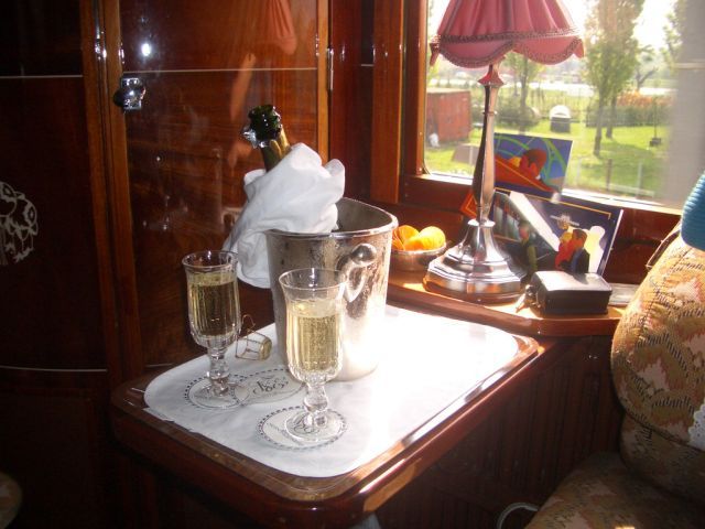 Journey on the Orient Express (33 pics)