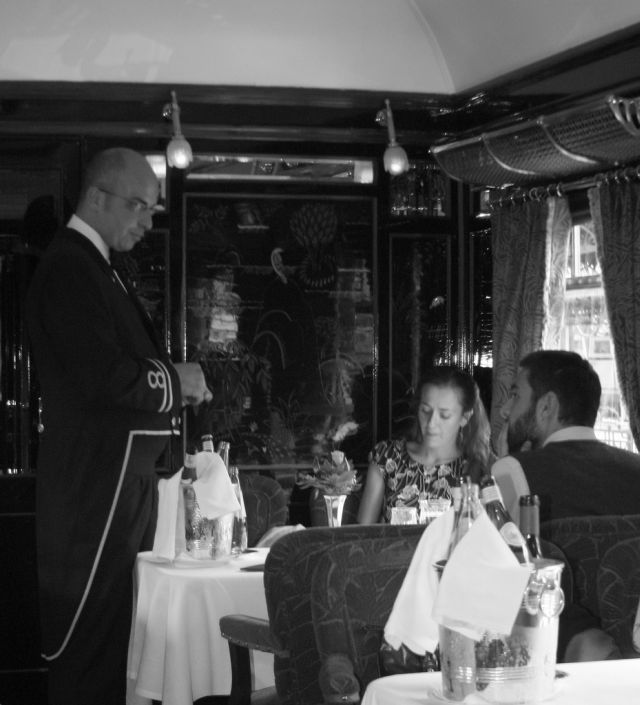 Journey on the Orient Express (33 pics)