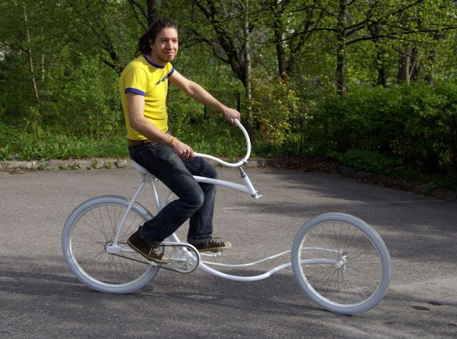Two weird bicycles (21 pics)