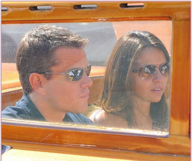 Matt Damon wants to move to California to live closer to his best friend Ben Affleck (6 pics)