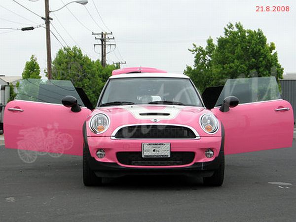 Pink Mini Cooper limo (6 pics)