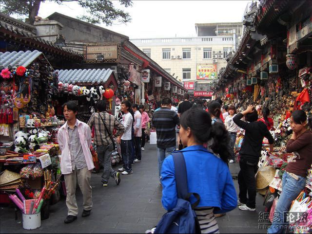 Asian market with plenty of disgusting things (7 pics)