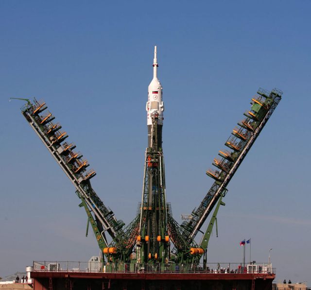Russian Soyuz spacecraft (18 pics)