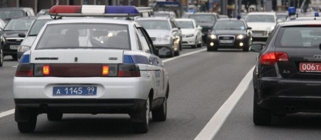 How to break the traffic code without being arrested in Russia (5 pics)