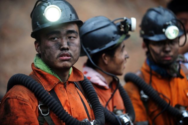 About the hard work of Chinese miners (25 pics)