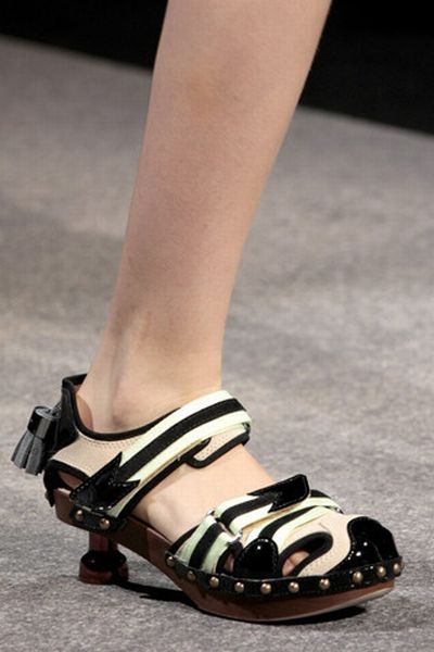 Women’s shoes of the latest fashion (28 pics) - Izismile.com
