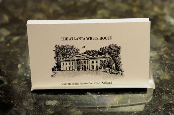 The White House is on sale!! (18 pics)