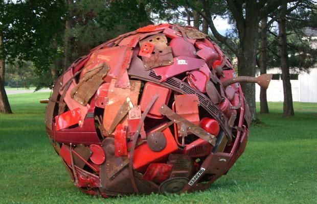 Amazing and creative junk sculptures (18 pics)