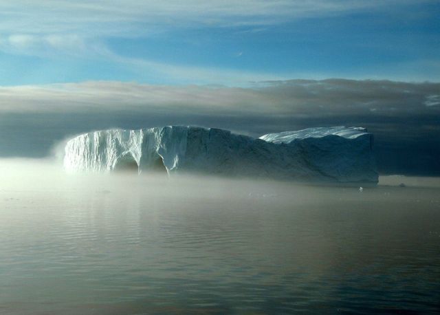 The beauty and splendor of icebergs (110 pics)