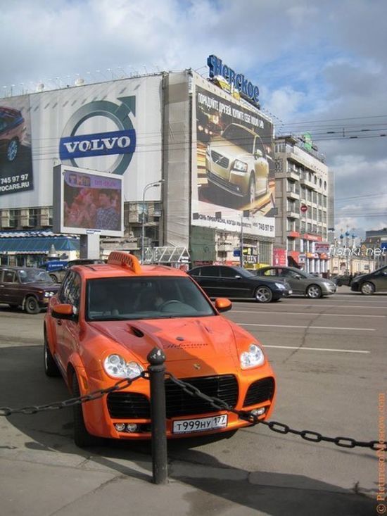 Pimped taxi cabs all over the world (17 pics)