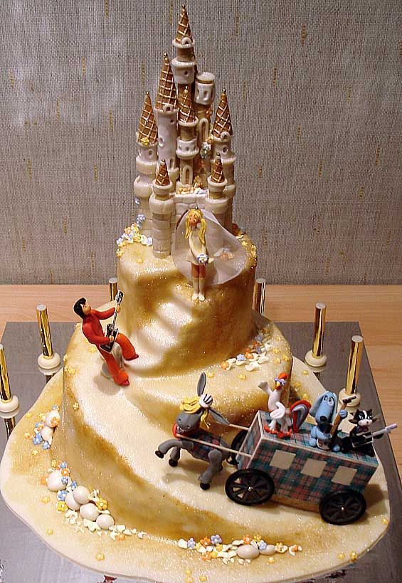 Beautiful and Creative Wedding Cakes (35 pics)