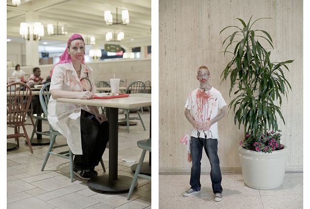 Zombie Walk at the Monroeville Mall (15 pics)