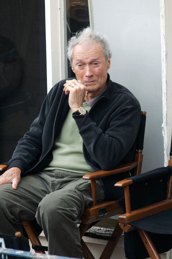 Clint Eastwood, a real grandpa now ;) (10 pics) - Izismile.com